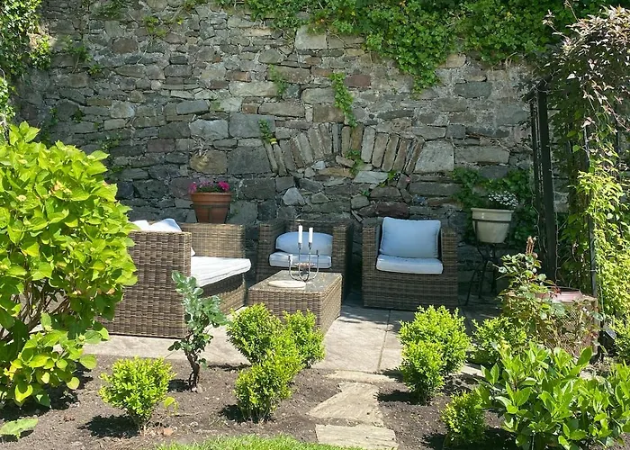 Unique On River For 8, Option For 10