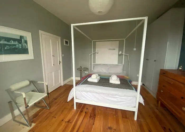 Unique On River For 8, Option For 10 Βίλα